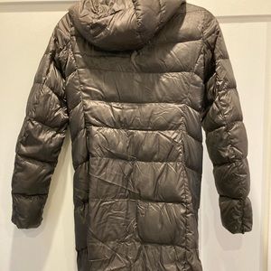 Uniqlo long hooded puffer